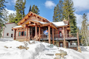 Downtown Luxury Log Lodge With Hot Tub & Great Views - FREE Activities & Equipment Rentals Daily